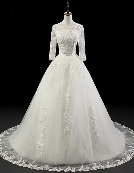 2015 Luxurious Ball Gown Wedding Dress 1/2 Sleeves Beading Bridal Gown