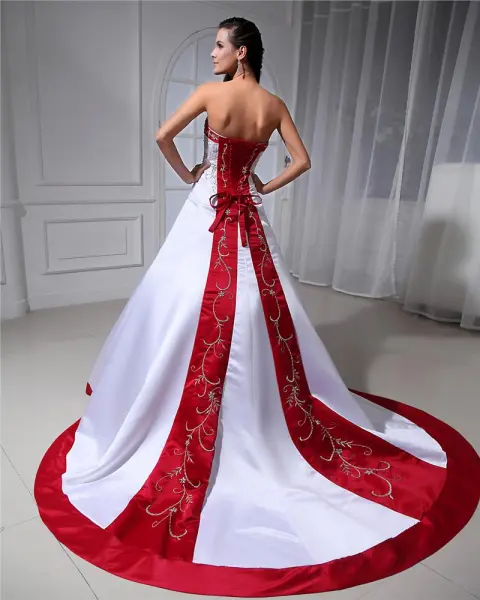 Ball-Gown Sweetheart Court Train Satin Wedding Dress With Embroidered Beading Sequins