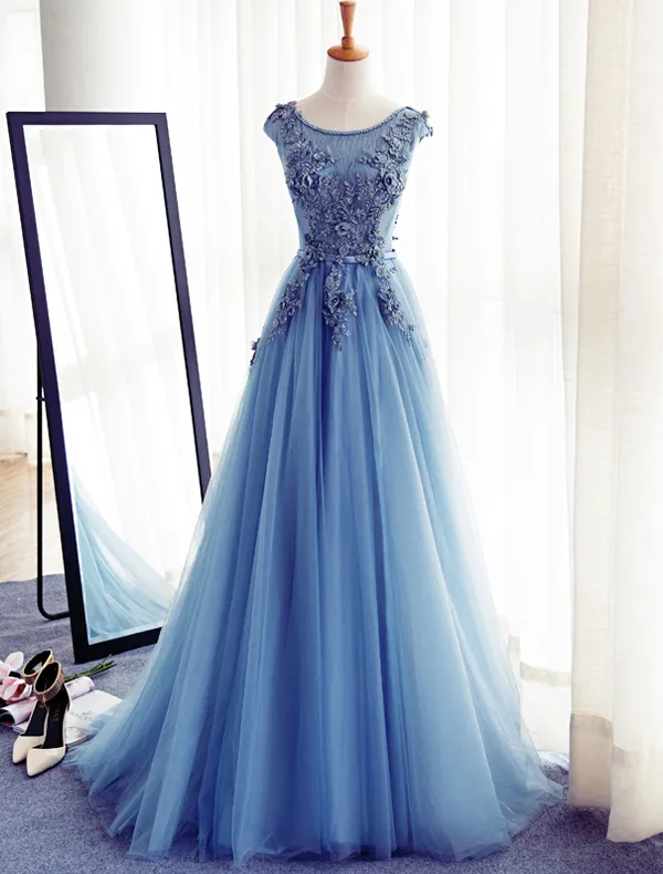 Beautiful Prom Dresses 2017 Beading Scoop Neckline Applique Lace And Flowers Long Dress