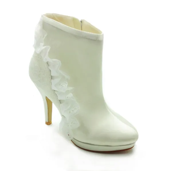 Beautiful Winter Bridal Shoes Ivory Satin Stilettos Boots With Lace