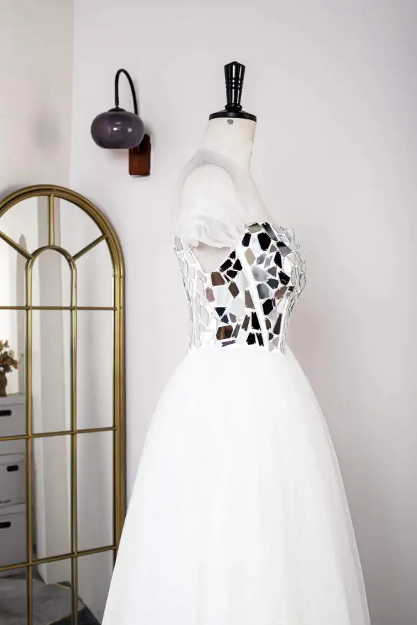 Sparkly White Acrylic Prom Dresses 2024 A-Line / Princess Spaghetti Straps Floor-Length / Long Tulle Sleeveless Formal Dresses