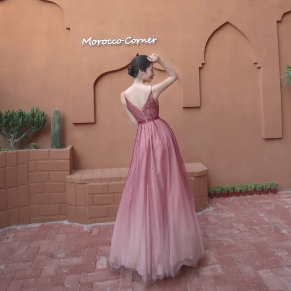 Sexy Burgundy Prom Dresses 2020 A-Line / Princess Spaghetti Straps Sleeveless Beading Rhinestone Floor-Length / Long Ruffle Backless Formal Dresses