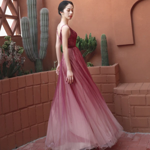 Sexy Burgundy Prom Dresses 2020 A-Line / Princess Spaghetti Straps Sleeveless Beading Rhinestone Floor-Length / Long Ruffle Backless Formal Dresses