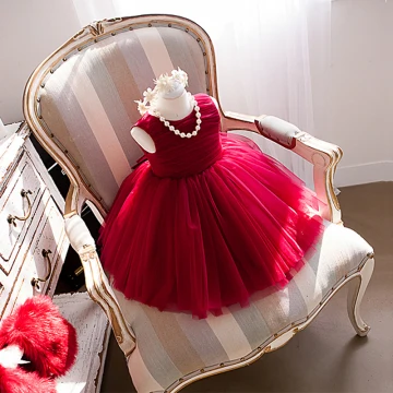 Charmant Rouge Anniversaire Robe Ceremonie Fille 2020 Robe Boule Encolure Dégagée Sans Manches Noeud Courte Volants Robe Pour Mariage
