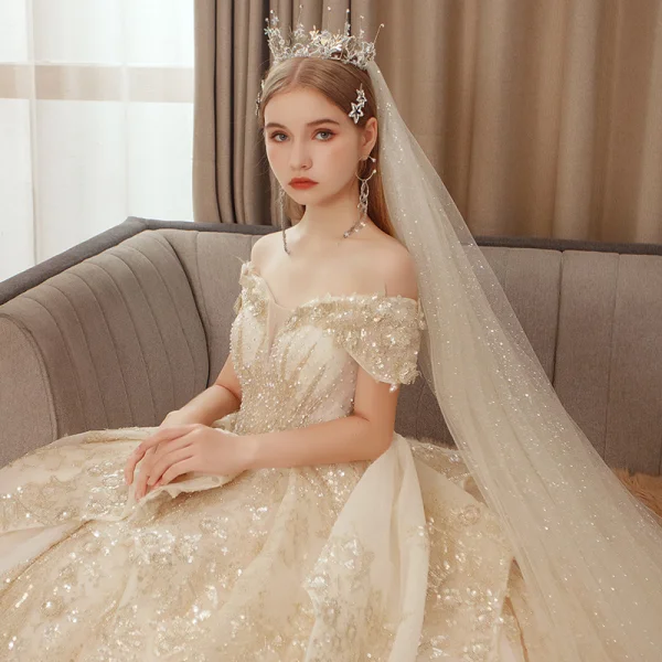 Roman Champagne Gold Bridal Wedding Dresses 2020 Ball Gown Off-The-Shoulder Short Sleeve Backless Appliques Sequins Beading Glitter Tulle Royal Train Ruffle