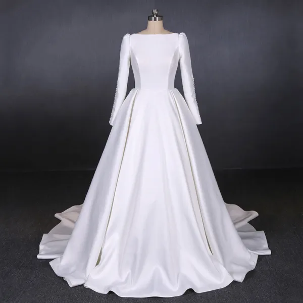 Proste / Simple Białe Satyna ślubna Suknie Ślubne 2020 Princessa Kwadratowy Dekolt Długie Rękawy Bez Pleców Trenem Kaplica Wzburzyć