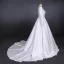 Schlicht Weiß Satin Hochzeits Brautkleider / Hochzeitskleider 2020 A Linie Eckiger Ausschnitt Lange Ärmel Rückenfreies Kapelle-Schleppe Rüschen