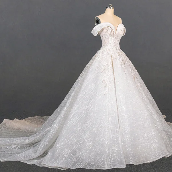 Luxury / Gorgeous Ivory Bridal Wedding Dresses 2020 Ball Gown Off-The-Shoulder Short Sleeve Backless Glitter Tulle Appliques Lace Beading Cathedral Train Ruffle