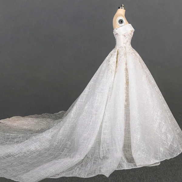 Luxury / Gorgeous Ivory Bridal Wedding Dresses 2020 Ball Gown Off-The-Shoulder Short Sleeve Backless Glitter Tulle Appliques Lace Beading Cathedral Train Ruffle