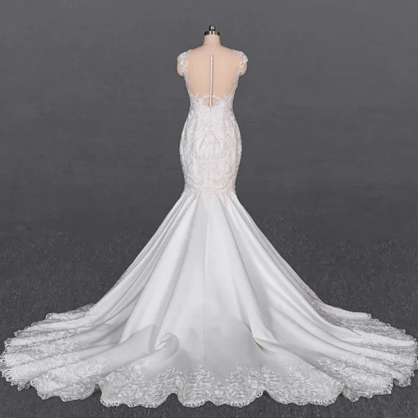 Luxe Blanche Satin La Mariée Robe De Mariée 2020 Trompette / Sirène Transparentes Encolure Dégagée Sans Manches Ceinture Appliques En Dentelle Perlage Détachable Cathedral Train Volants