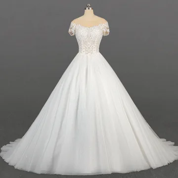 Elegant Ivory Bridal Wedding Dresses 2020 Ball Gown See Through Scoop Neck Short Sleeve Appliques Lace Sequins Beading Glitter Tulle Chapel Train Ruffle