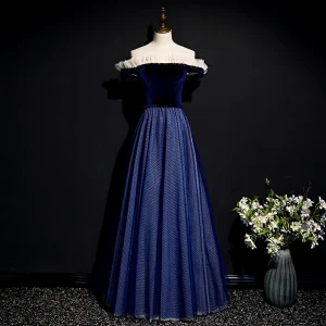Simple Bleu Marine Robe De Bal 2020 Princesse De L 039 Épaule Manches Courtes À Carreaux Tulle Longue Volants Dos Nu Robe De Ceremonie