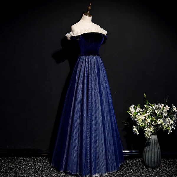 Simple Bleu Marine Robe De Bal 2020 Princesse De l'épaule Manches Courtes à carreaux Tulle Longue Volants Dos Nu Robe De Ceremonie