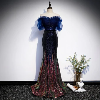 Scintillantes Bleu Marine Dégradé De Couleur Paillettes Robe De Soirée 2020 Trompette Sirène De L Épaule Manches Courtes Perlage Train De Balayage Volants Dos Nu Robe De Ceremonie