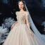 Vintage / Originale Champagne La Mariée Robe De Mariée 2020 Robe Boule Encolure Carrée Gonflée Manches Courtes Dos Nu Noeud Perlage Glitter Tulle Cathedral Train Volants