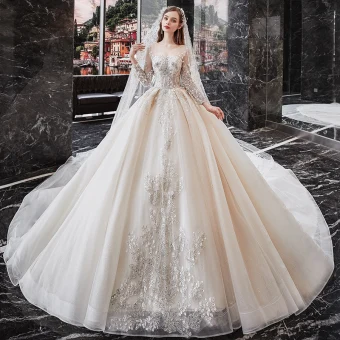 Luksus Champagne Gjennomsiktig Bryllups Brudekjoler 2020 Ballkjole Scoop Halsen Langermede Ryggløse Appliques Blomst Beading Glitter Tyll Cathedral Train Buste