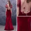 Sexy Rot Velour Abendkleider 2020 Meerjungfrau Durchsichtige Tiefer V-Ausschnitt Geschwollenes Lange Ärmel Perlenstickerei Geflecktes Tülle Sweep / Pinsel Zug Festliche Kleider