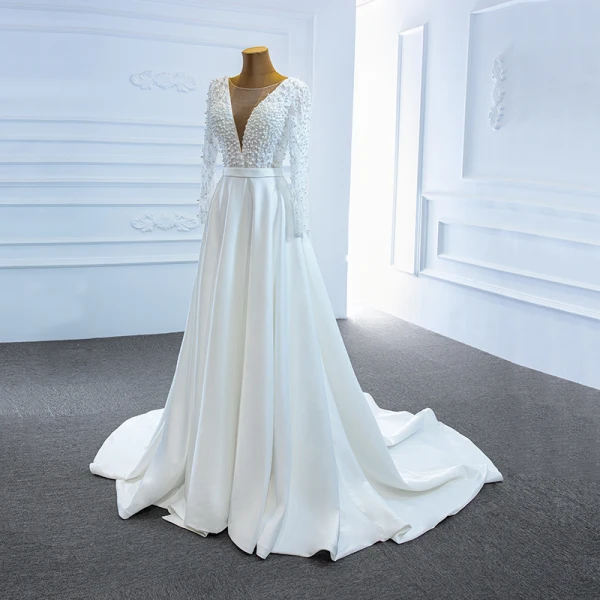 High End Weiß Satin Garten / Im Freien Brautkleider / Hochzeitskleider 2020 A Linie Durchsichtige Tiefer V-Ausschnitt Lange Ärmel Rückenfreies Stoffgürtel Perlenstickerei Perle Gespaltete Front Sweep / Pinsel Zug