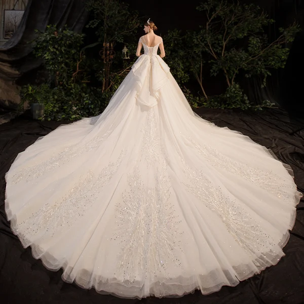 Luxury / Gorgeous Champagne Bridal Wedding Dresses 2020 Ball Gown See-through Scoop Neck 3/4 Sleeve Backless Appliques Lace Beading Rhinestone Glitter Tulle Royal Train Ruffle