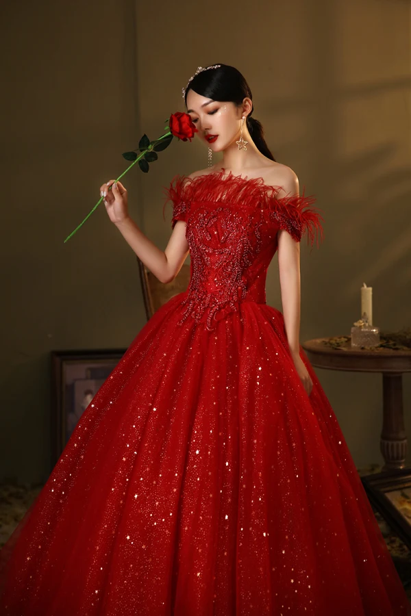 Chic / Beautiful Burgundy Prom Dresses 2020 Ball Gown Off-The-Shoulder Short Sleeve Feather Beading Sequins Floor-Length / Long Ruffle Backless Formal Dresses