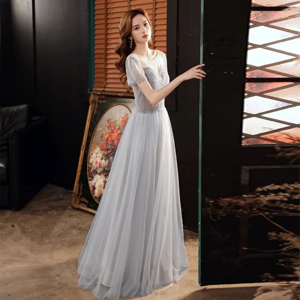 Illusion Gris Dansant Robe De Bal 2020 Princesse Transparentes Encolure Dégagée Manches Courtes Perlage Paillettes Glitter Tulle Longue Volants Dos Nu Robe De Ceremonie