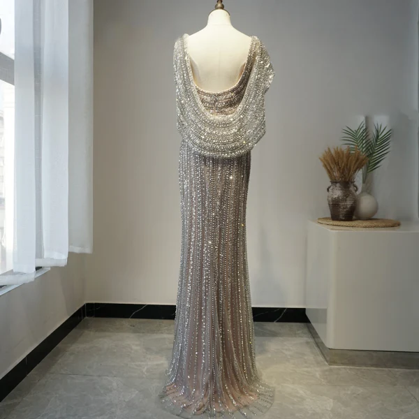 High End Grau Roter Teppich Abendkleider Mit Schal 2020 Meerjungfrau V-Ausschnitt Ärmellos Perlenstickerei Strass Sweep / Pinsel Zug Rückenfreies Festliche Kleider