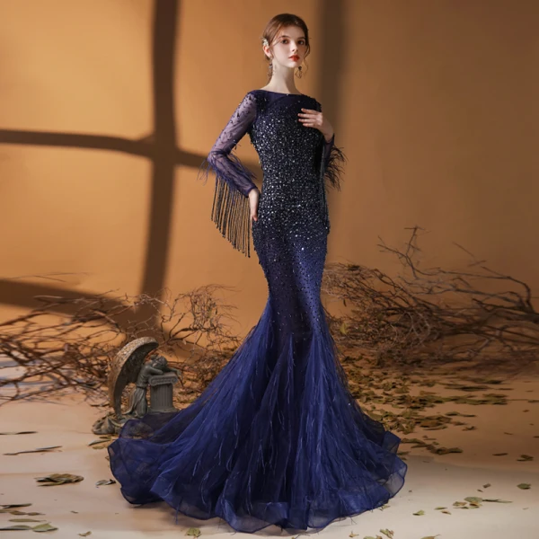 Luxe Bleu Marine Tapis rouge Robe De Soirée 2020 Trompette / Sirène Encolure Carrée Manches Longues Perlage Gland Plumes Paillettes Train De Balayage Volants Dos Nu