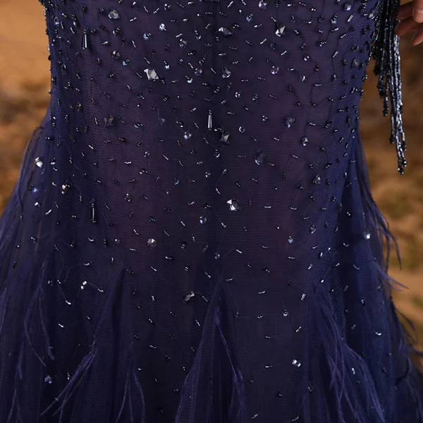 Luxe Bleu Marine Tapis rouge Robe De Soirée 2020 Trompette / Sirène Encolure Carrée Manches Longues Perlage Gland Plumes Paillettes Train De Balayage Volants Dos Nu