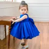 Encantador Azul Real Satén Cumpleaños Vestidos para niñas 2020 Ball Gown Scoop Escote Sin Mangas Bowknot Rebordear Cortos Vestidos para bodas