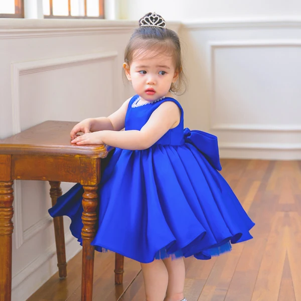 Lovely Royal Blue Satin Birthday Flower Girl Dresses 2020 Ball Gown Scoop Neck Sleeveless Bow Beading Short Wedding Party Dresses