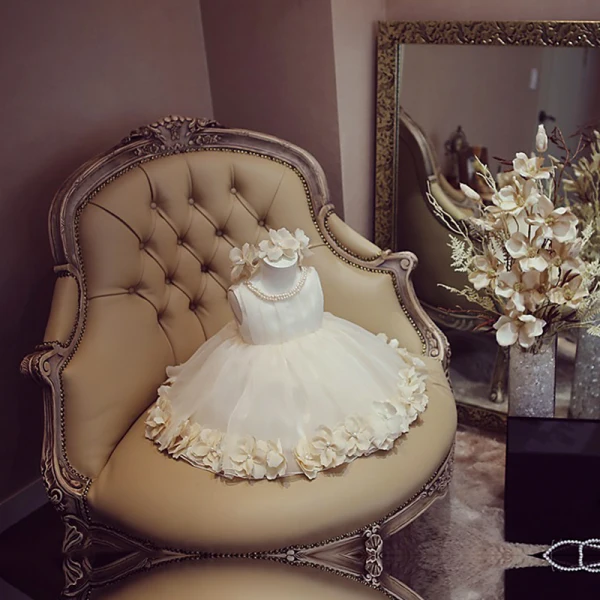 Flower Fairy Ivory Organza Birthday Flower Girl Dresses 2020 Ball Gown Scoop Neck Sleeveless Appliques Flower Pearl Short Ruffle Wedding Party Dresses