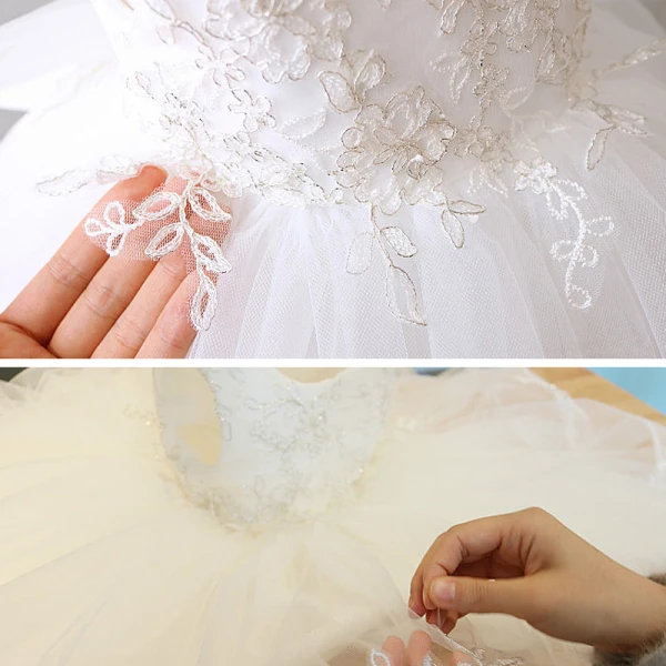 Chic / Beautiful Ivory Flower Girl Dresses 2020 Ball Gown Scoop Neck Sleeveless Appliques Lace Bow Short Ruffle Wedding Party Dresses