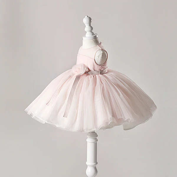 Lovely Pearl Pink Flower Girl Dresses 2020 Ball Gown See-through Scoop Neck Sleeveless Flower Sash Short Ruffle Wedding Party Dresses