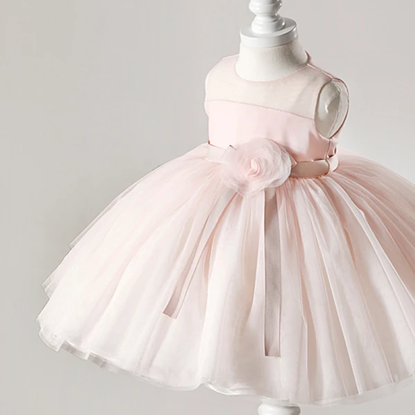 Lovely Pearl Pink Flower Girl Dresses 2020 Ball Gown See-through Scoop Neck Sleeveless Flower Sash Short Ruffle Wedding Party Dresses