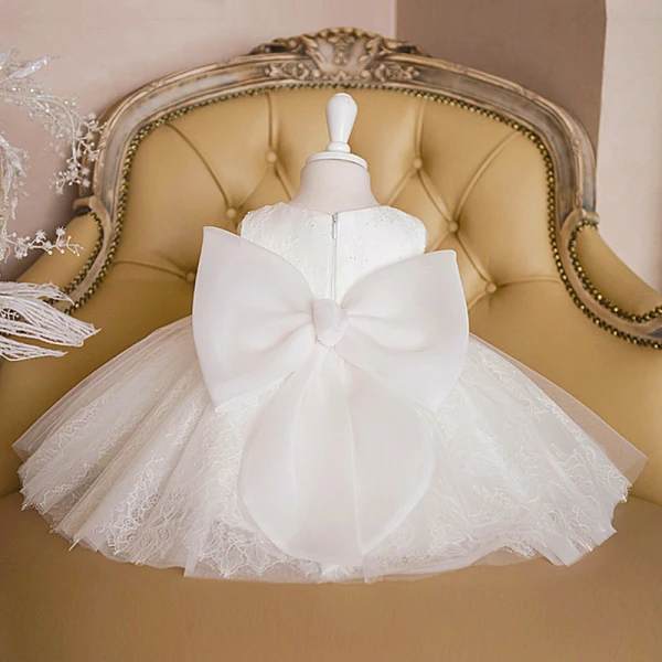 Best Ivory Birthday Flower Girl Dresses 2020 Ball Gown See-through Scoop Neck Sleeveless Appliques Flower Beading Bow Short Ruffle Wedding Party Dresses