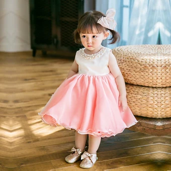 Lovely Pearl Pink Organza Birthday Flower Girl Dresses 2020 Ball Gown Scoop Neck Sleeveless Pearl Short Ruffle Wedding Party Dresses