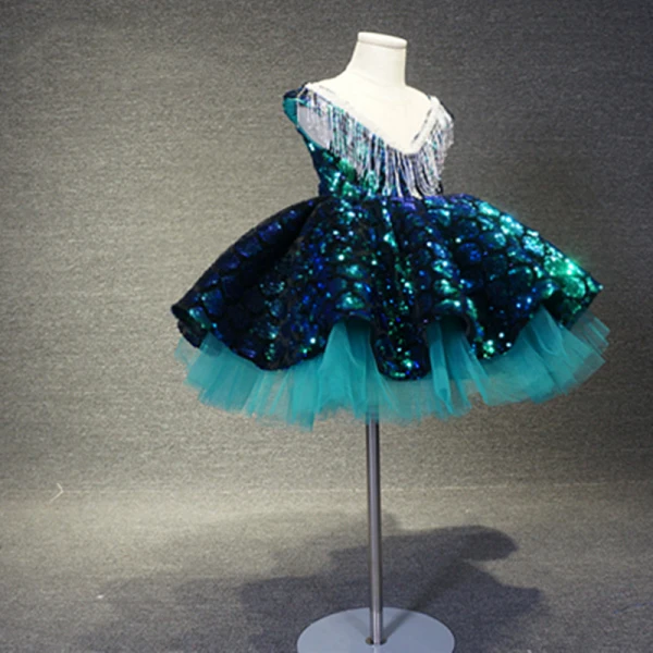 Fancy Dark Green Birthday Flower Girl Dresses 2020 Ball Gown See-through Scoop Neck Sleeveless Sequins Beading Tassel Short Backless Wedding Party Dresses