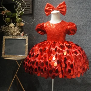 Conte De Fée Rouge Anniversaire Robe Ceremonie Fille 2020 Robe Boule Encolure Dégagée Gonflée Manches Courtes Paillettes Courte Robe Pour Mariage
