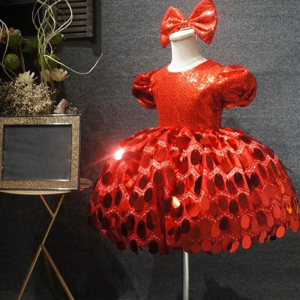 Fairytale Red Birthday Flower Girl Dresses 2020 Ball Gown Scoop Neck Puffy Short Sleeve Sequins Short Wedding Party Dresses
