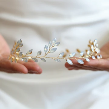 Eleganta Guld Pannband Brud Huvudbonad 2020 Metall Snörning Rhinestone Hårsmycken Brud Tillbehör