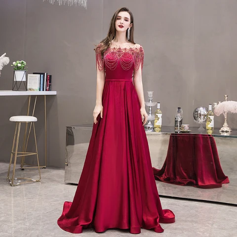 Haut de Gamme Satin Bordeaux Robe De Soirée 2020 Princesse Transparentes Encolure Carrée Manches Courtes Ceinture Perlage Faux Diamant Train De Balayage Volants Robe De Ceremonie