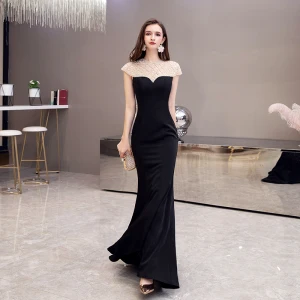 Mode Noire Transparentes Robe De Soirée 2020 Trompette Sirène Encolure Dégagée Manches Courtes Perlage Train De Balayage Dos Nu Robe De Ceremonie