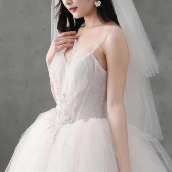 Best Ivory Outdoor / Garden Wedding Dresses 2020 Ball Gown Spaghetti Straps Sleeveless Backless Appliques Flower Beading Glitter Tulle Floor-Length / Long Ruffle