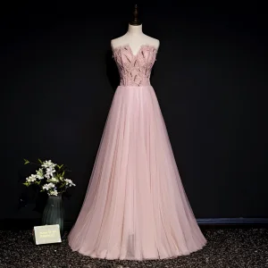 Fine Rødmende Rosa Selskapskjoler 2020 Prinsesse Kjæreste Uten Ermer Beading Glitter Tyll Lange Buste Ryggløse Formelle Kjoler
