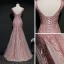 High End Pearl Rosa Abendkleider 2020 Meerjungfrau Tiefer V-Ausschnitt Ärmellos Applikationen Spitze Pailletten Perlenstickerei Lange Rüschen Rückenfreies Festliche Kleider