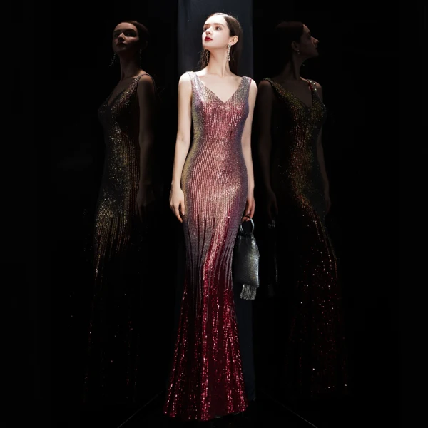 Sparkly Burgundy Sequins Evening Dresses 2020 Trumpet / Mermaid V-Neck Sleeveless Floor-Length / Long Ruffle Backless Formal Dresses