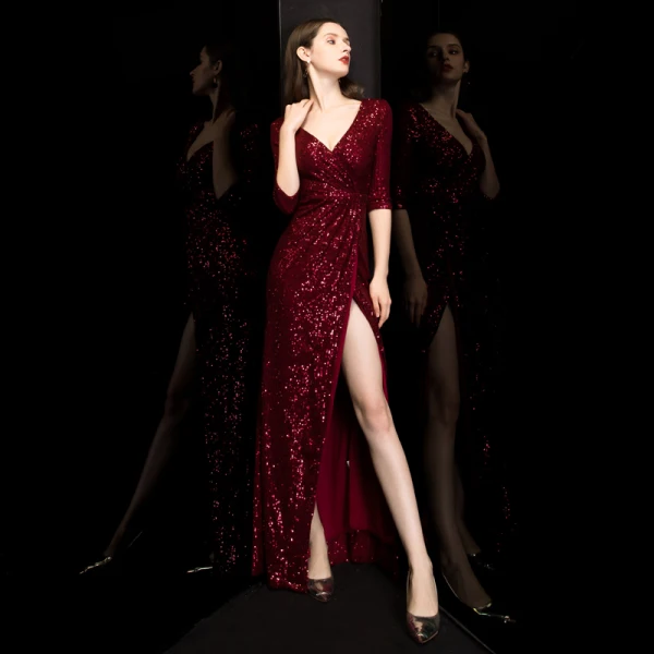 Sexy Bordeaux Paillettes Robe De Soirée 2020 Trompette / Sirène Col v profond 3/4 Manches Fendue devant Longue Robe De Ceremonie