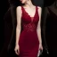 Sexy Bordeaux Robe De Soirée 2020 Trompette / Sirène Col v profond Sans Manches Percé Appliques En Dentelle Perlage Train De Balayage Volants Dos Nu Robe De Ceremonie