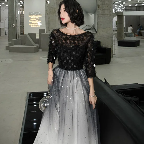 Abordable Noire Dégradé De Couleur Blanche Robe De Soirée 2020 Princesse Transparentes Encolure Dégagée 3/4 Manches Étoile Paillettes Longue Volants Robe De Ceremonie