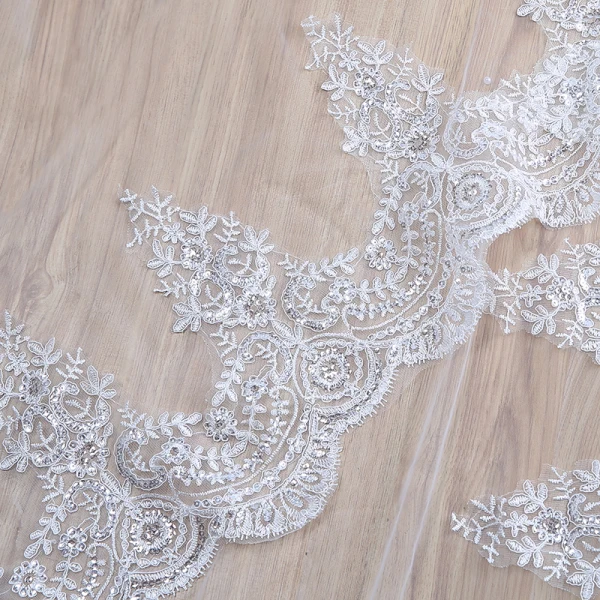 Simple Blanche 2017 Tulle En Dentelle Mariage Appliques Voile De Mariée
